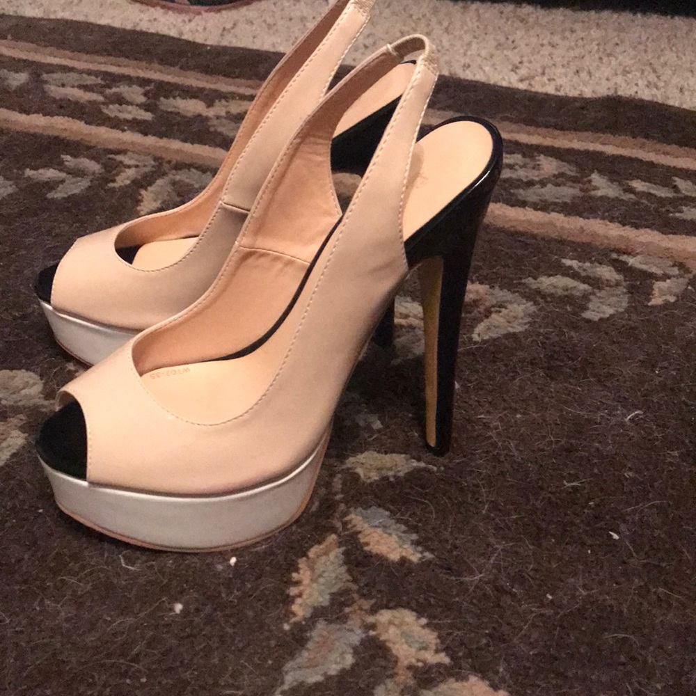 High heels still eto